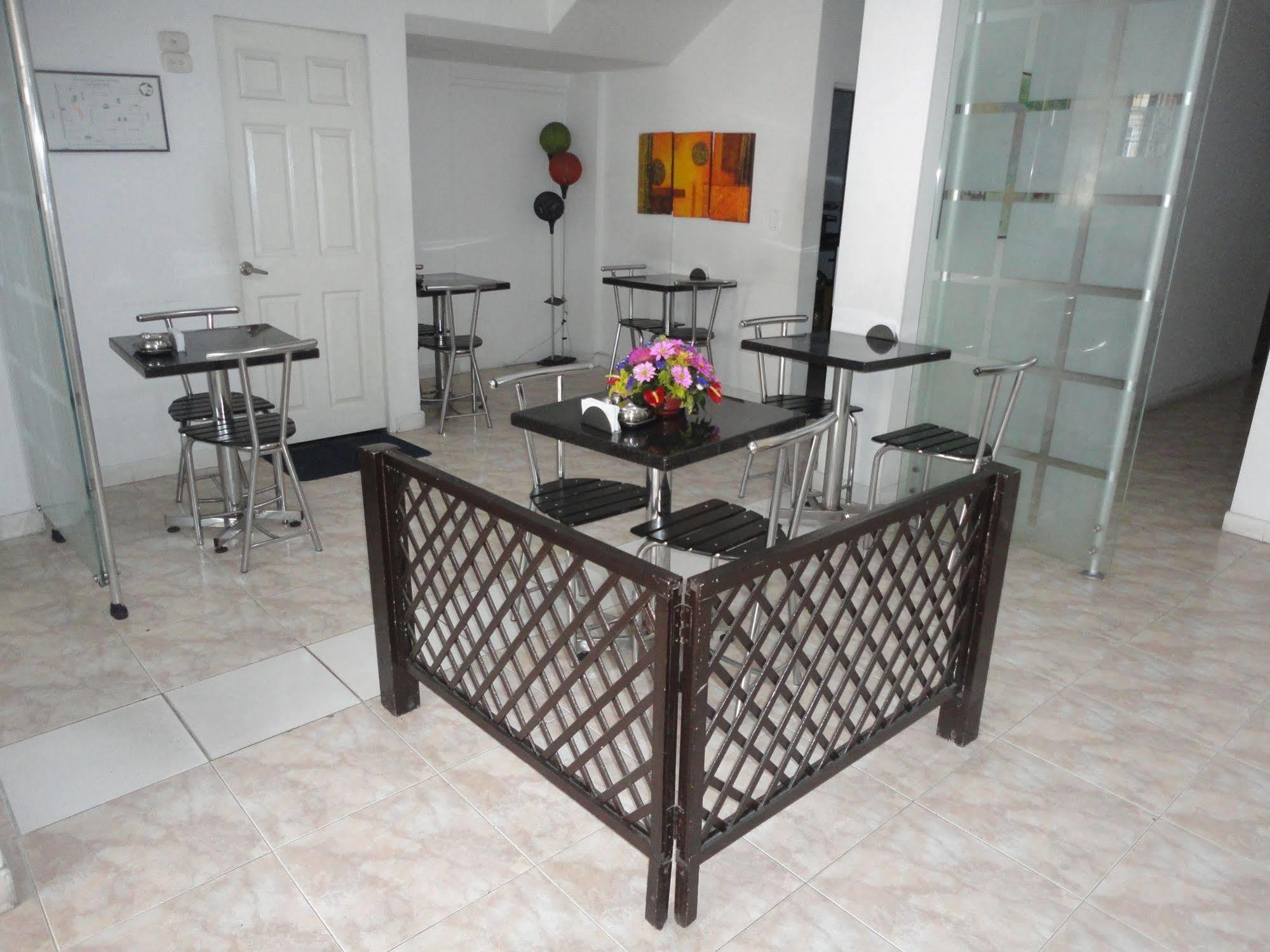 Hotel Fenix Real Bogotá Zewnętrze zdjęcie