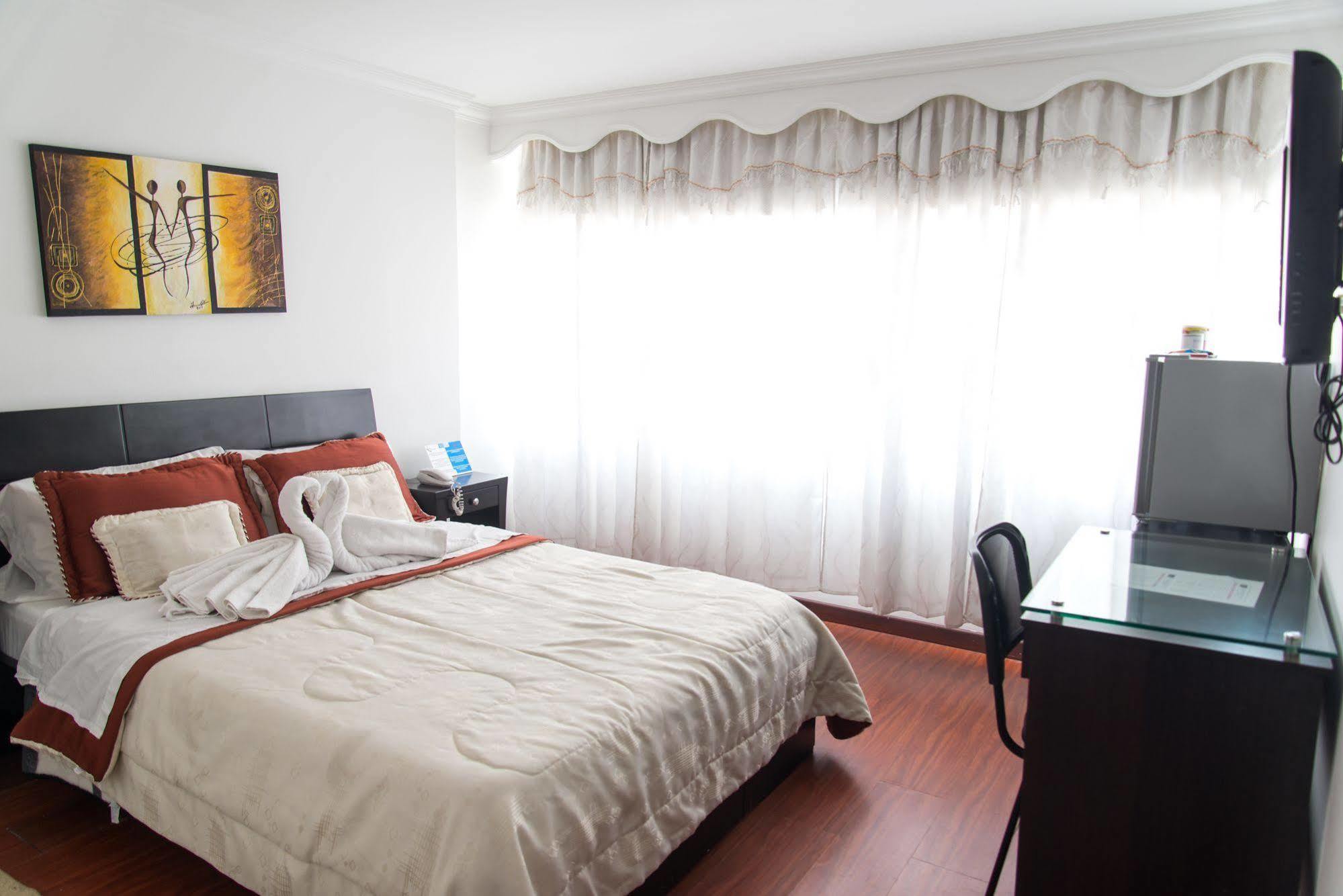 Hotel Fenix Real Bogotá Zewnętrze zdjęcie